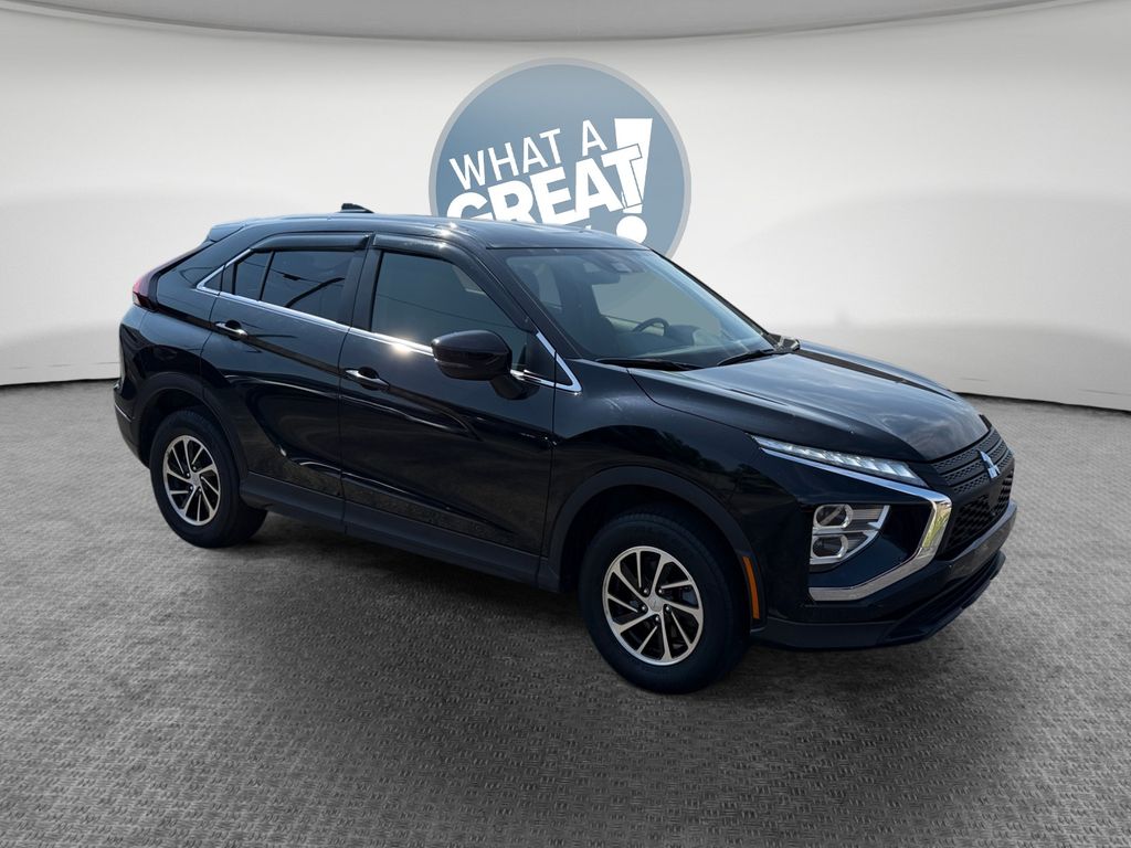 2024 Mitsubishi Eclipse Cross ES Image 3 of 32
