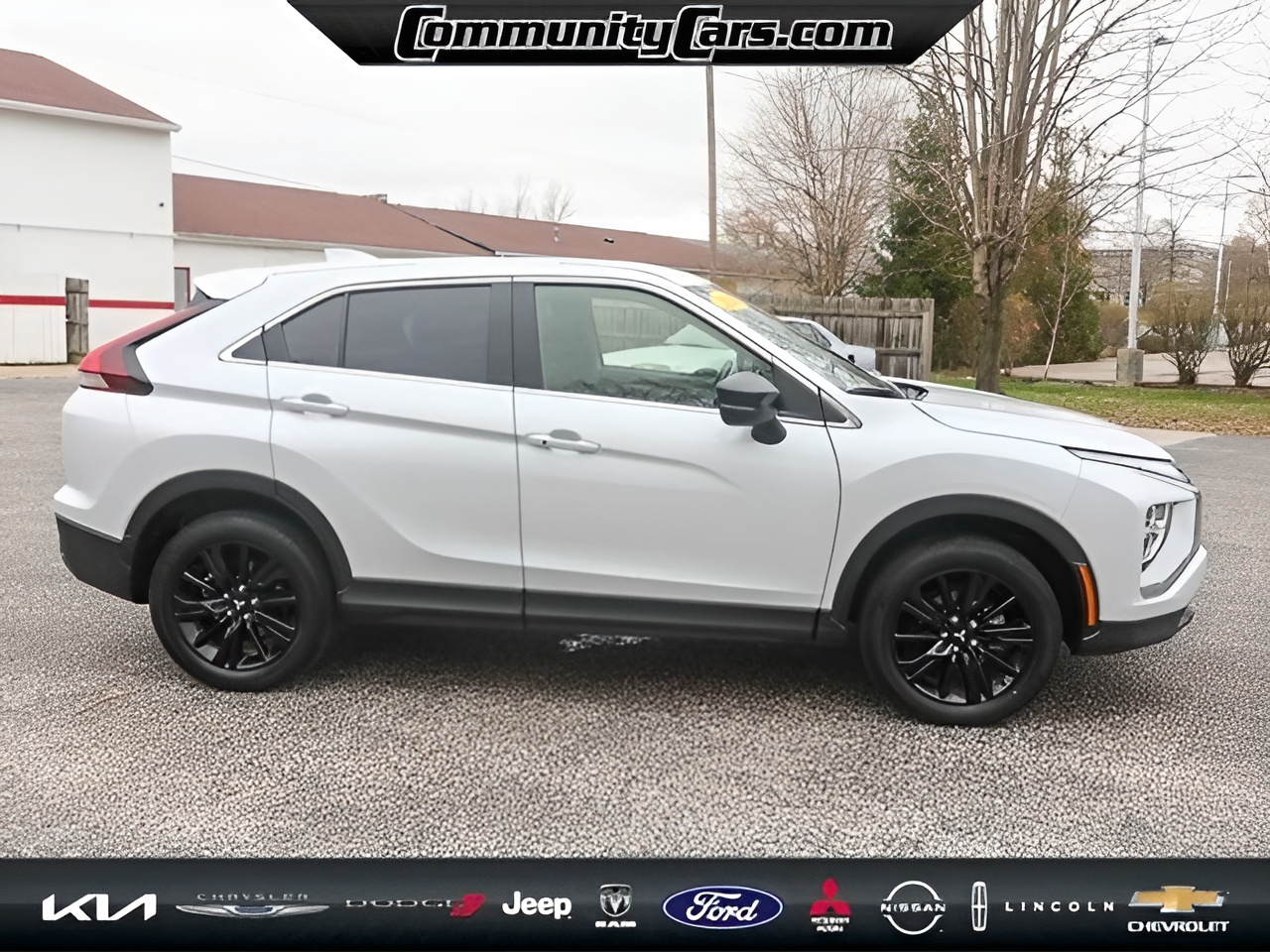 Vehicle image 28 of 31