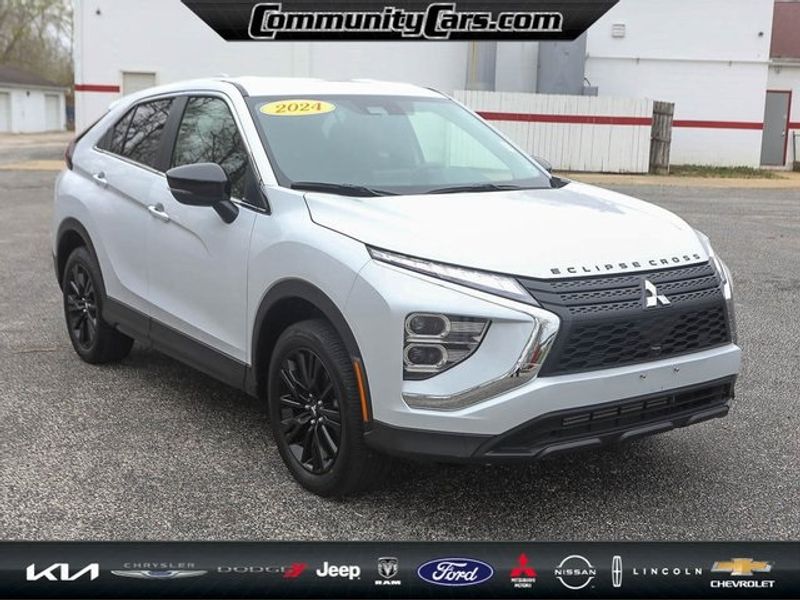 Vehicle image 4 of 31