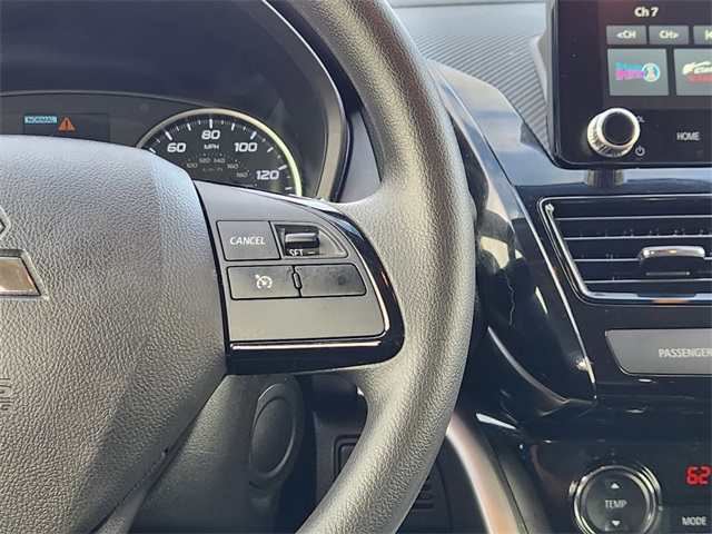 Vehicle image 29 of 32