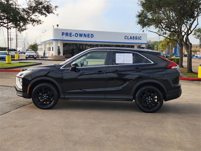 Vehicle image 7 of 32