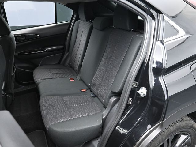 Vehicle image 40 of 48