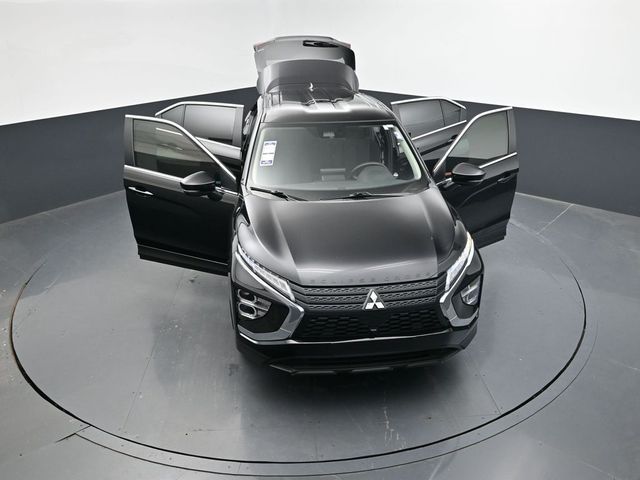 Vehicle image 11 of 48