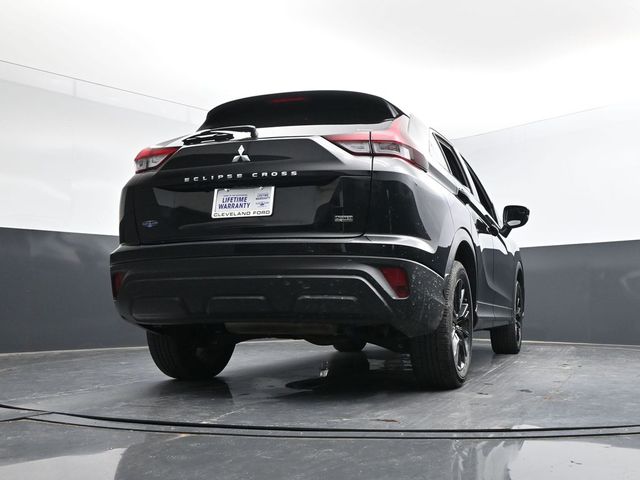 Vehicle image 18 of 48