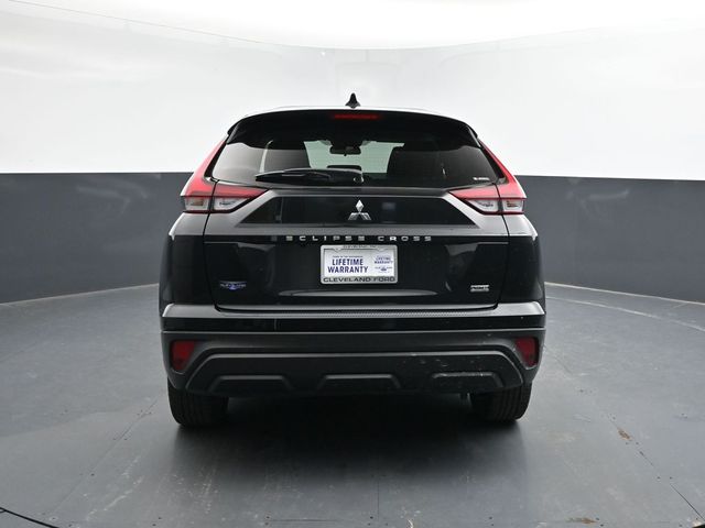Vehicle image 19 of 48