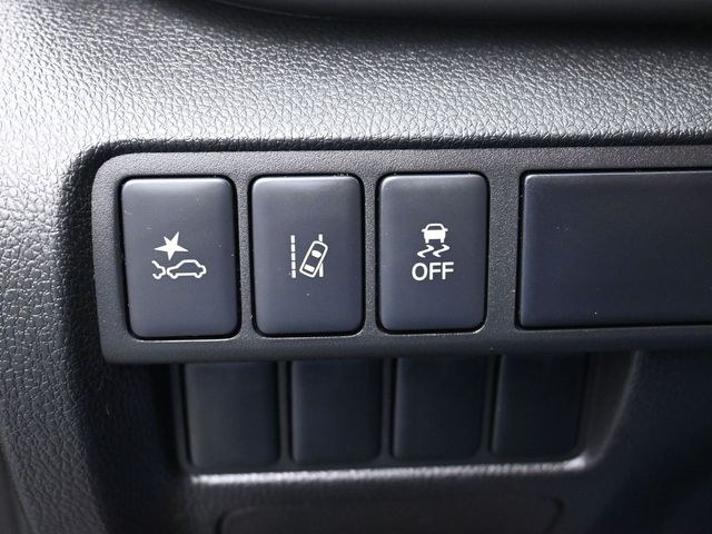 Vehicle image 37 of 48
