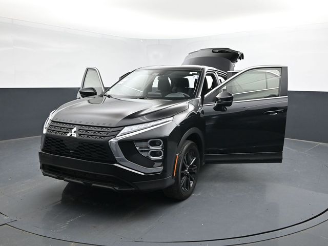 Vehicle image 3 of 48