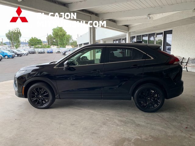 Vehicle image 8 of 22