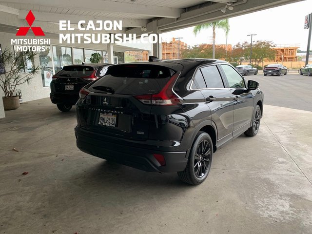 Vehicle image 5 of 22