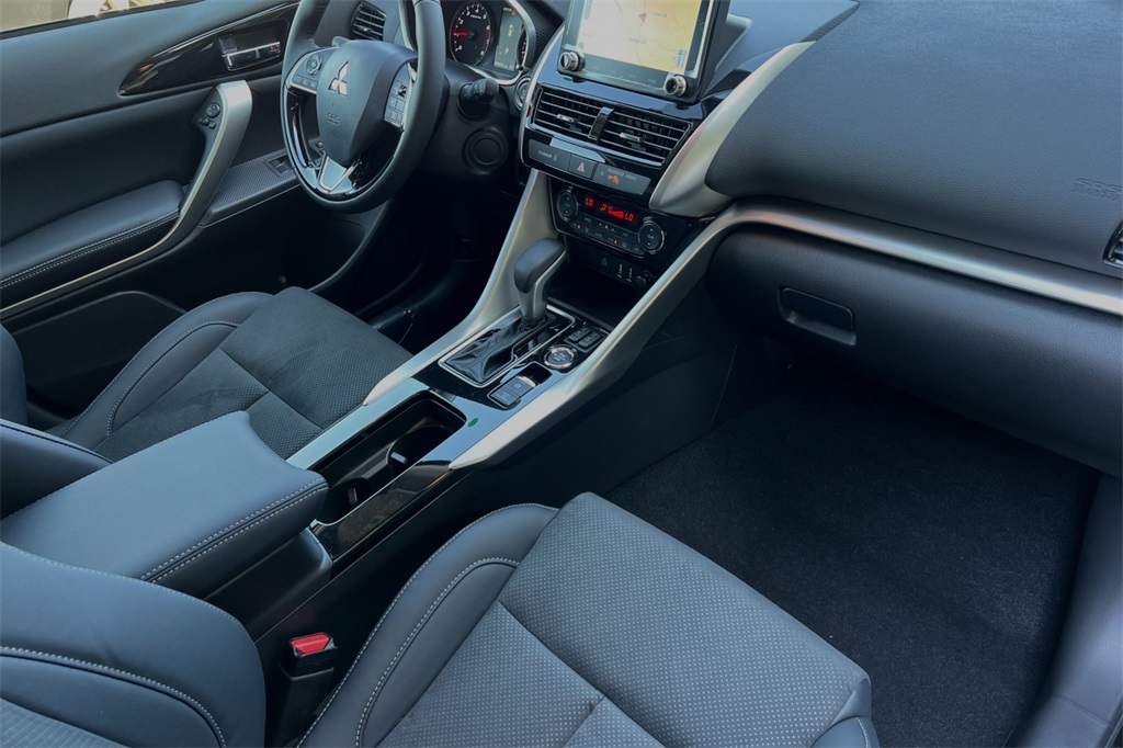 Vehicle image 18 of 29
