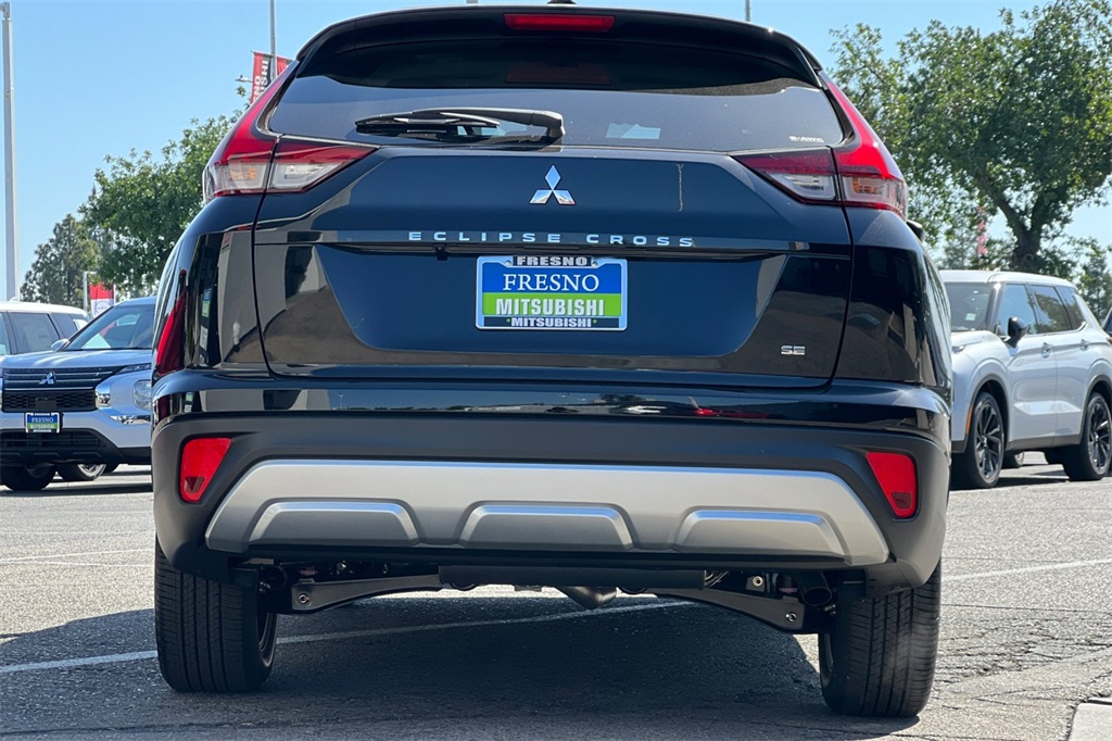 Vehicle image 11 of 29