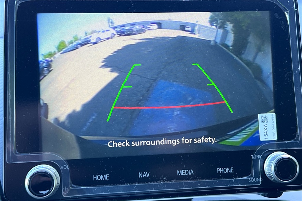 Vehicle image 22 of 29