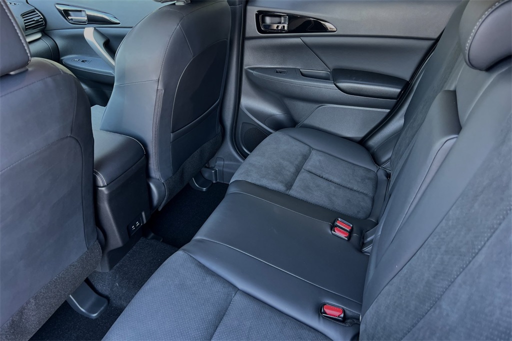 Vehicle image 14 of 29