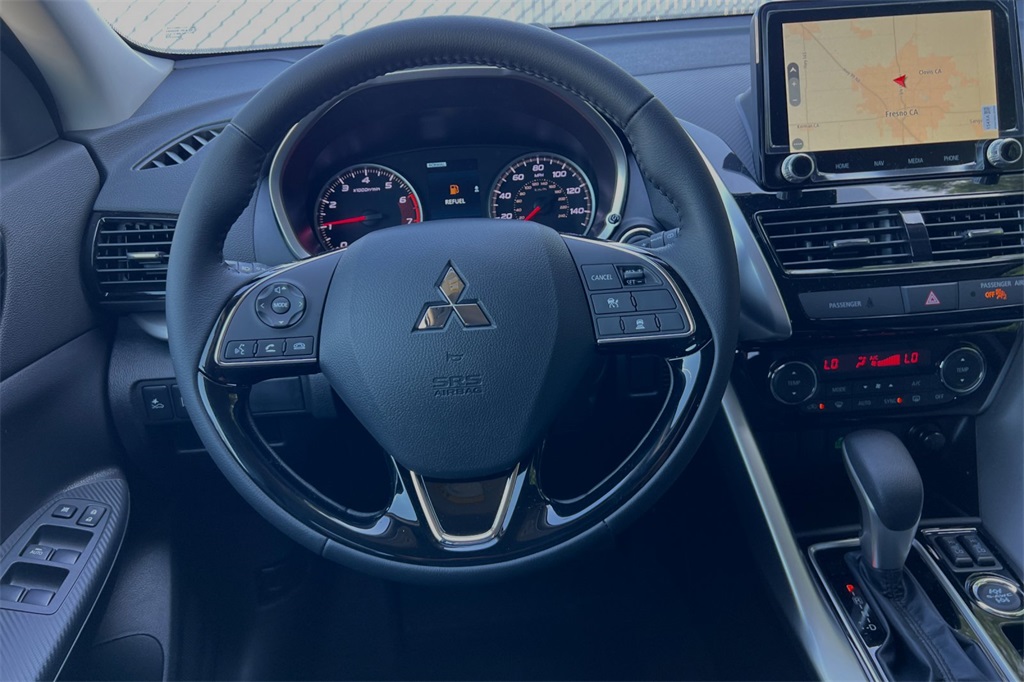 Vehicle image 16 of 29