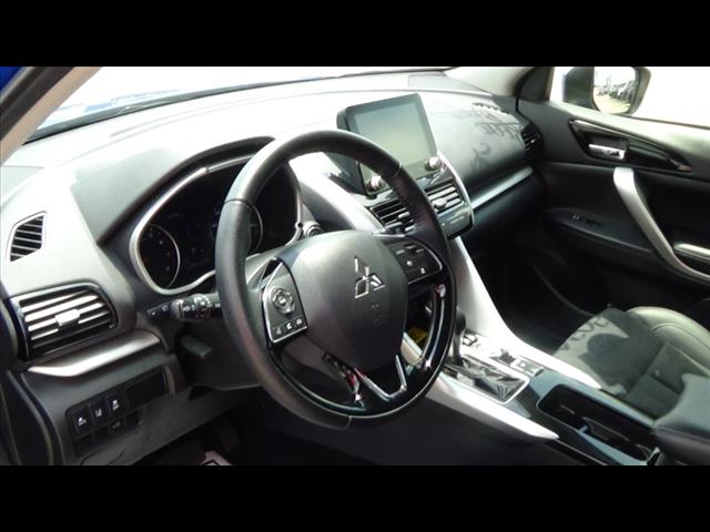 Vehicle image 22 of 35