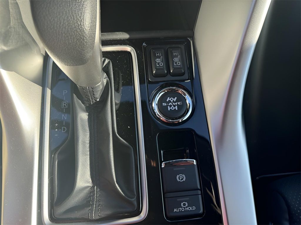 Vehicle image 25 of 25
