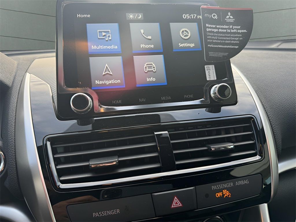 Vehicle image 9 of 25