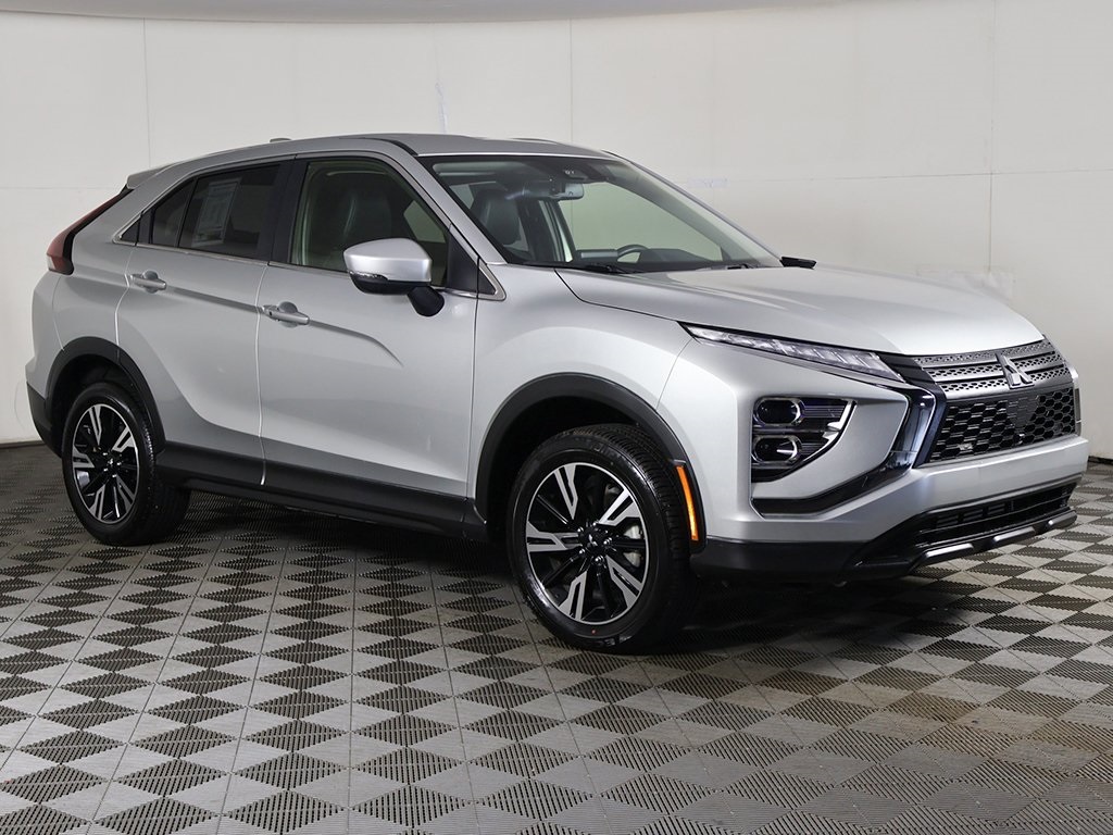 Vehicle image 5 of 52