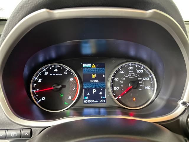 Vehicle image 17 of 27