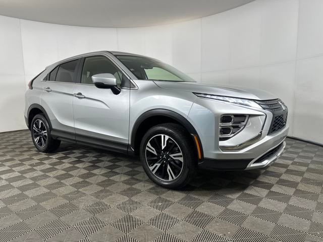 Vehicle image 4 of 27