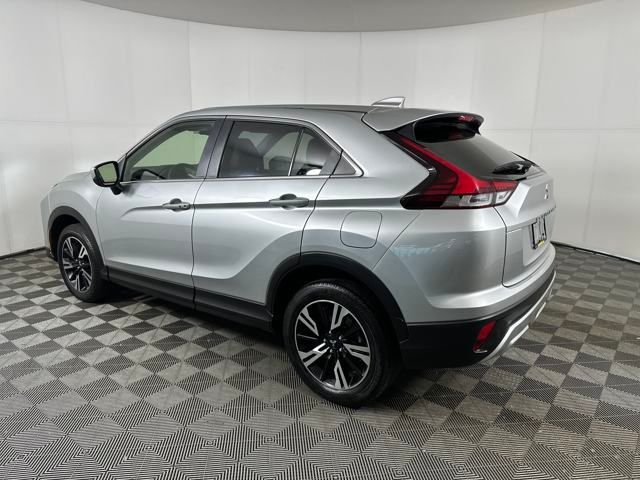 Vehicle image 7 of 27