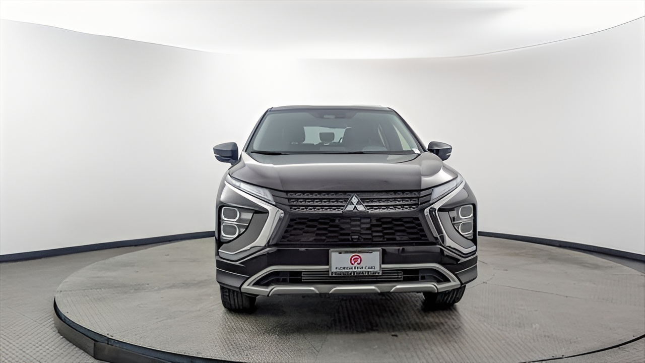Vehicle image 32 of 37