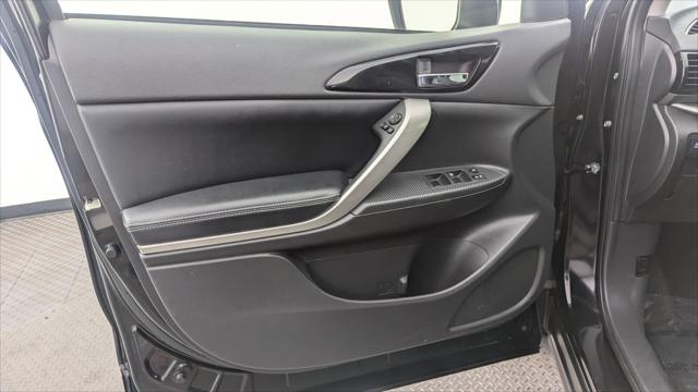 Vehicle image 14 of 37