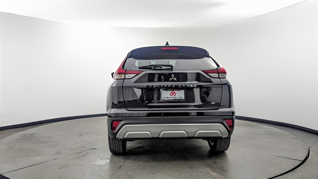 Vehicle image 36 of 37