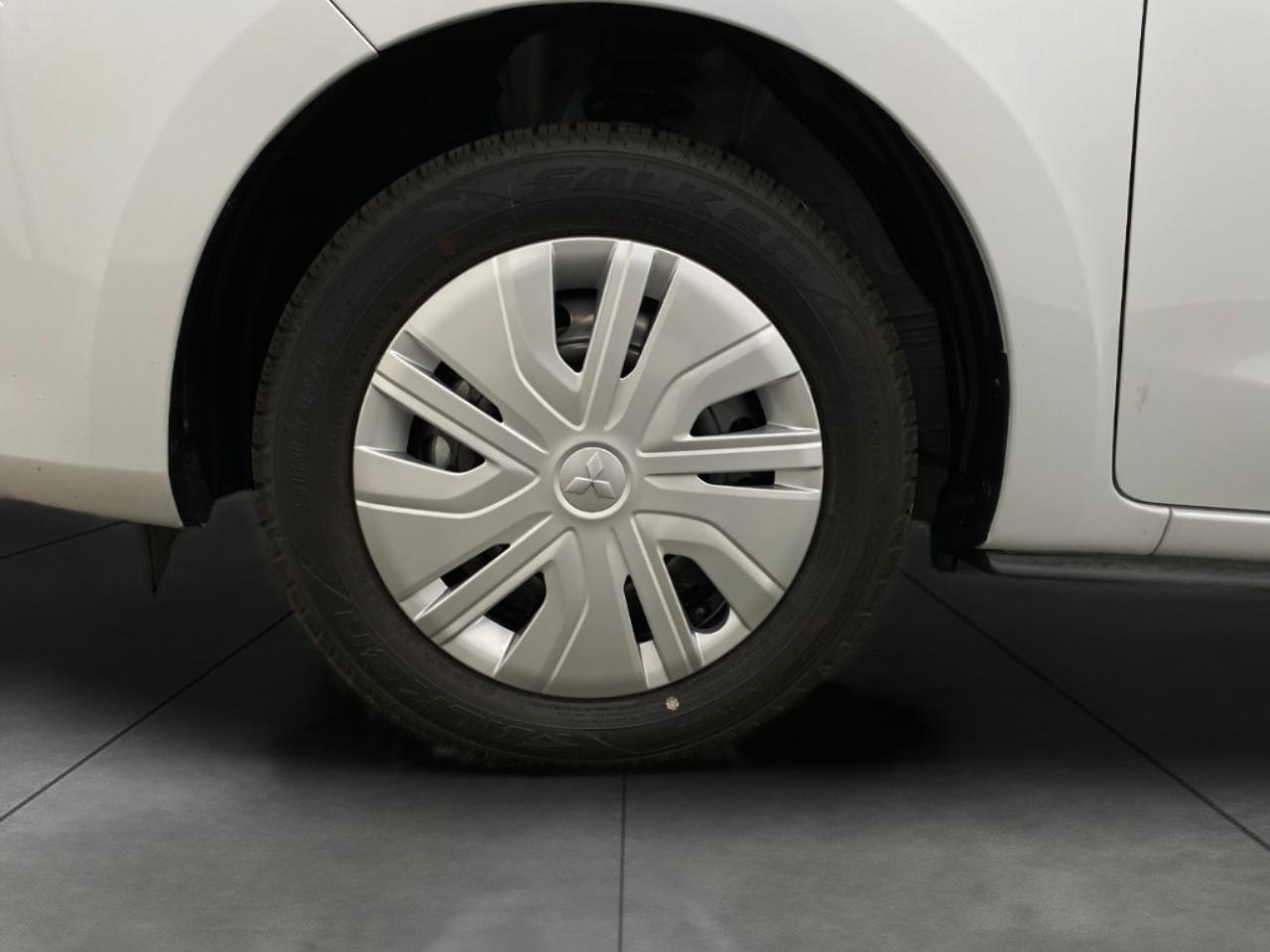 2024 Mitsubishi Mirage ES Image 11 of 26