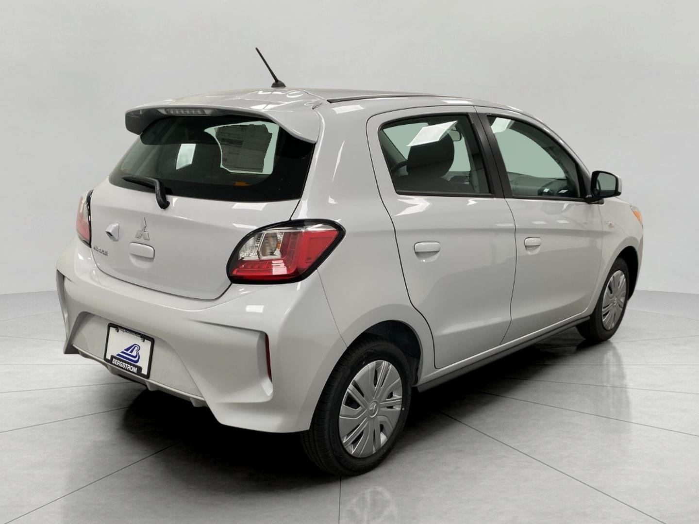 2024 Mitsubishi Mirage ES Image 5 of 26