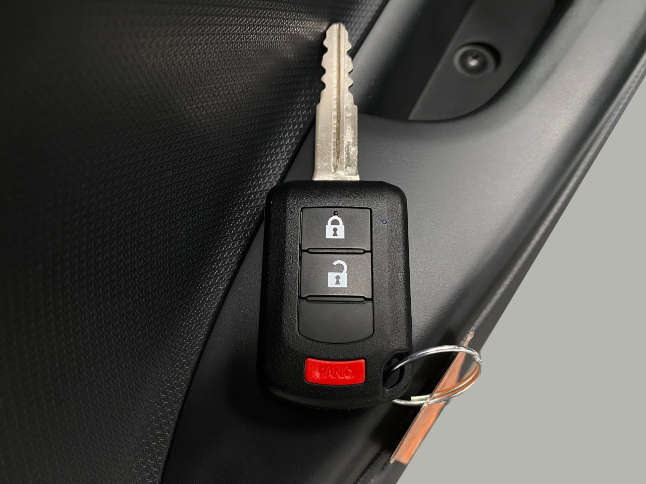 2024 Mitsubishi Mirage ES Image 25 of 26