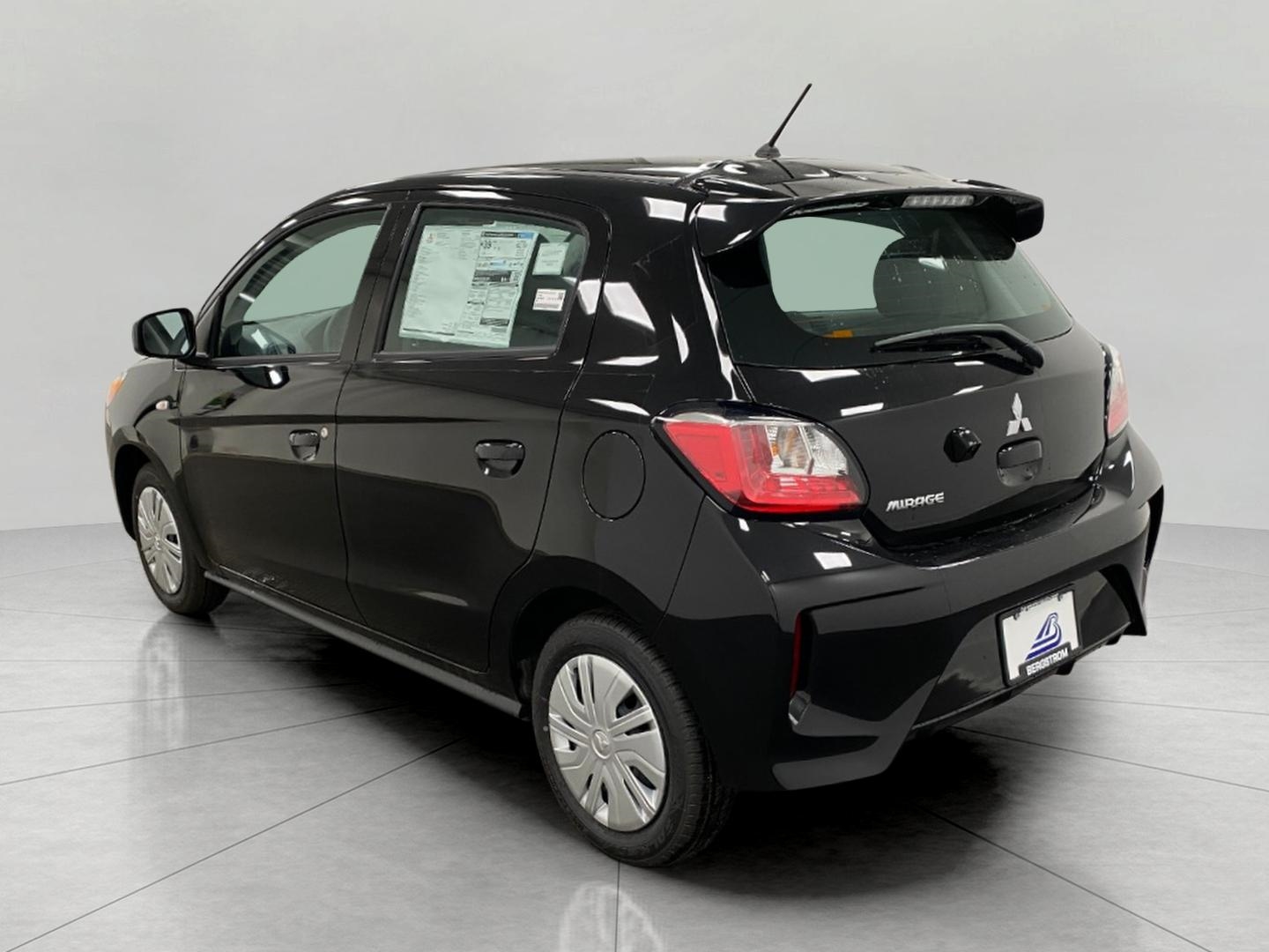 2024 Mitsubishi Mirage ES Image 8 of 27