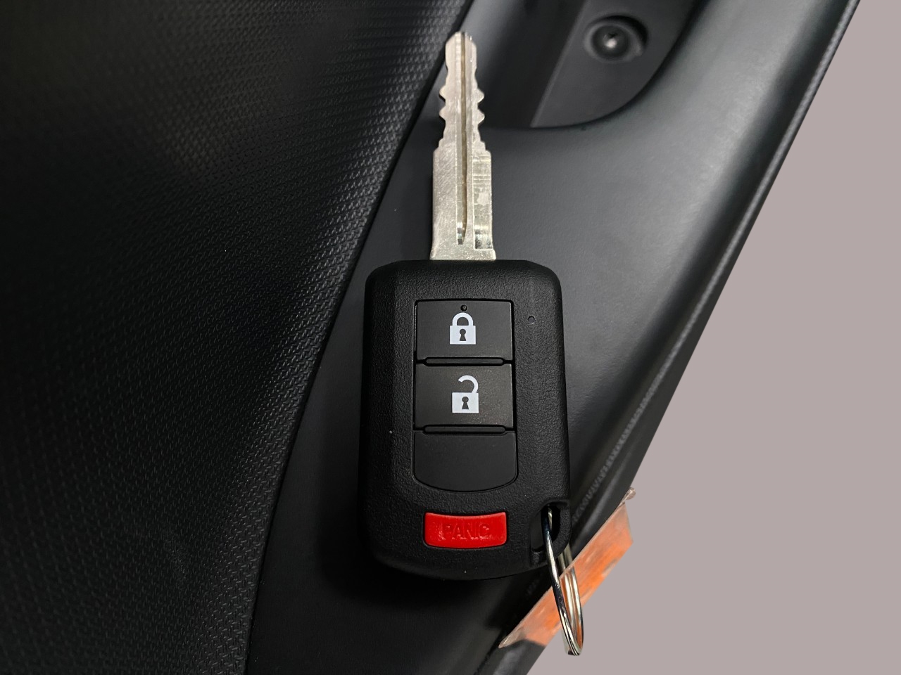 2024 Mitsubishi Mirage ES Image 26 of 27