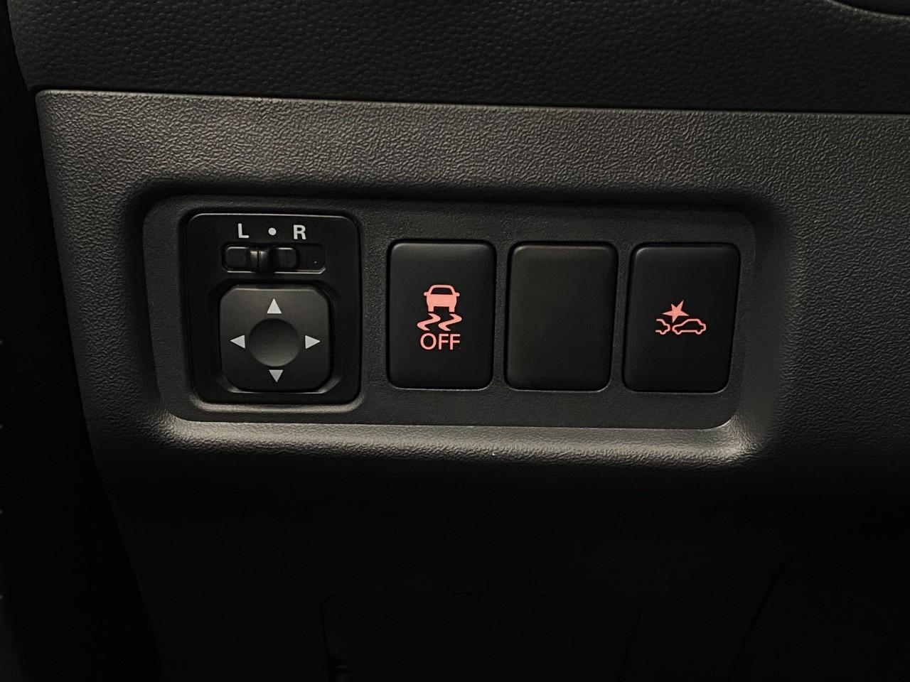 2024 Mitsubishi Mirage ES Image 12 of 27