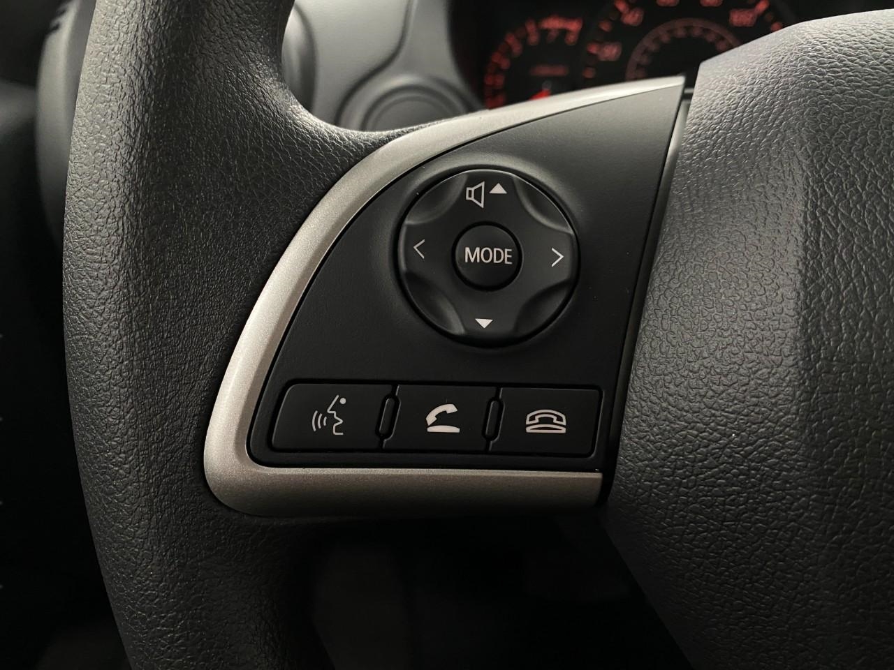 Vehicle image 15 of 27