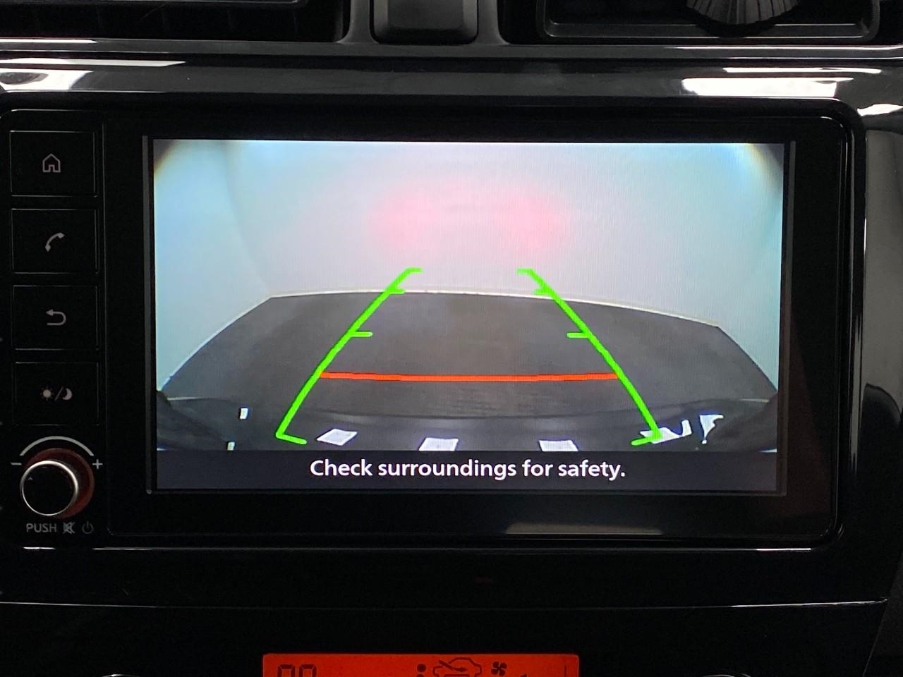 Vehicle image 15 of 25