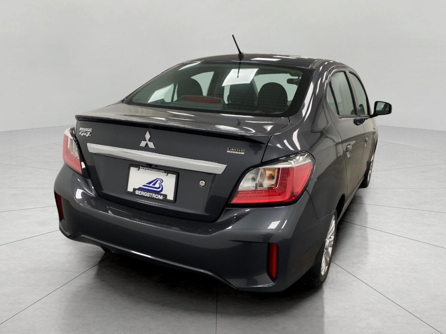 Vehicle image 19 of 25
