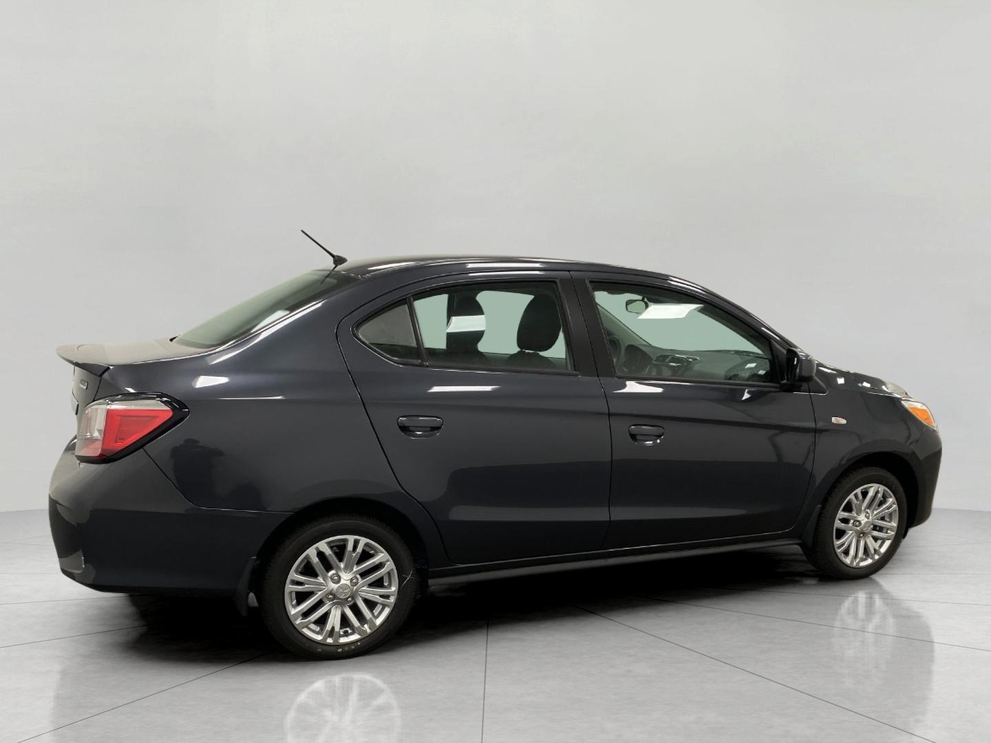 Vehicle image 10 of 25