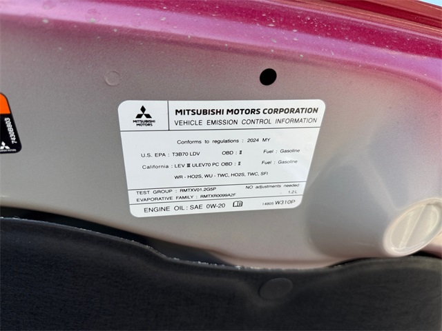 Vehicle image 27 of 32