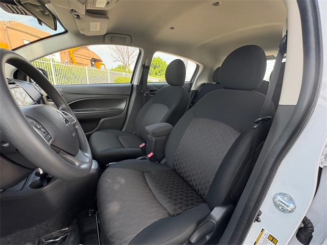 Vehicle image 12 of 25