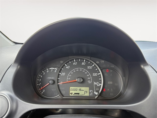 Vehicle image 15 of 25