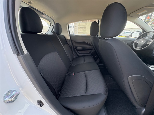 Vehicle image 23 of 25
