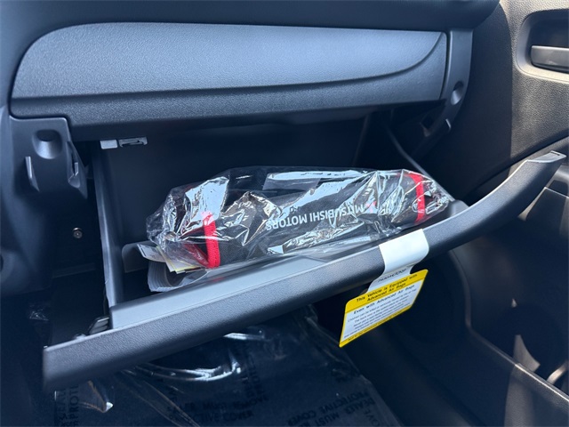 Vehicle image 20 of 32