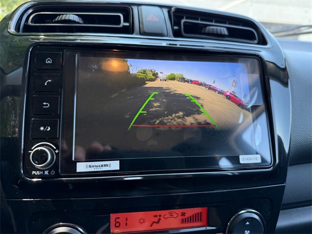 Vehicle image 17 of 32