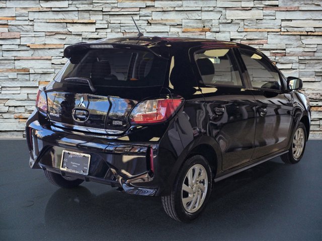 Vehicle image 4 of 18