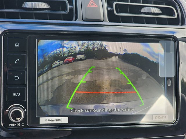 Vehicle image 16 of 18