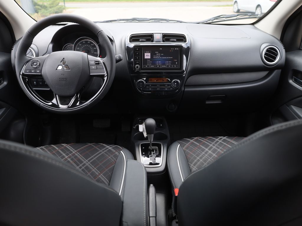 Vehicle image 19 of 39