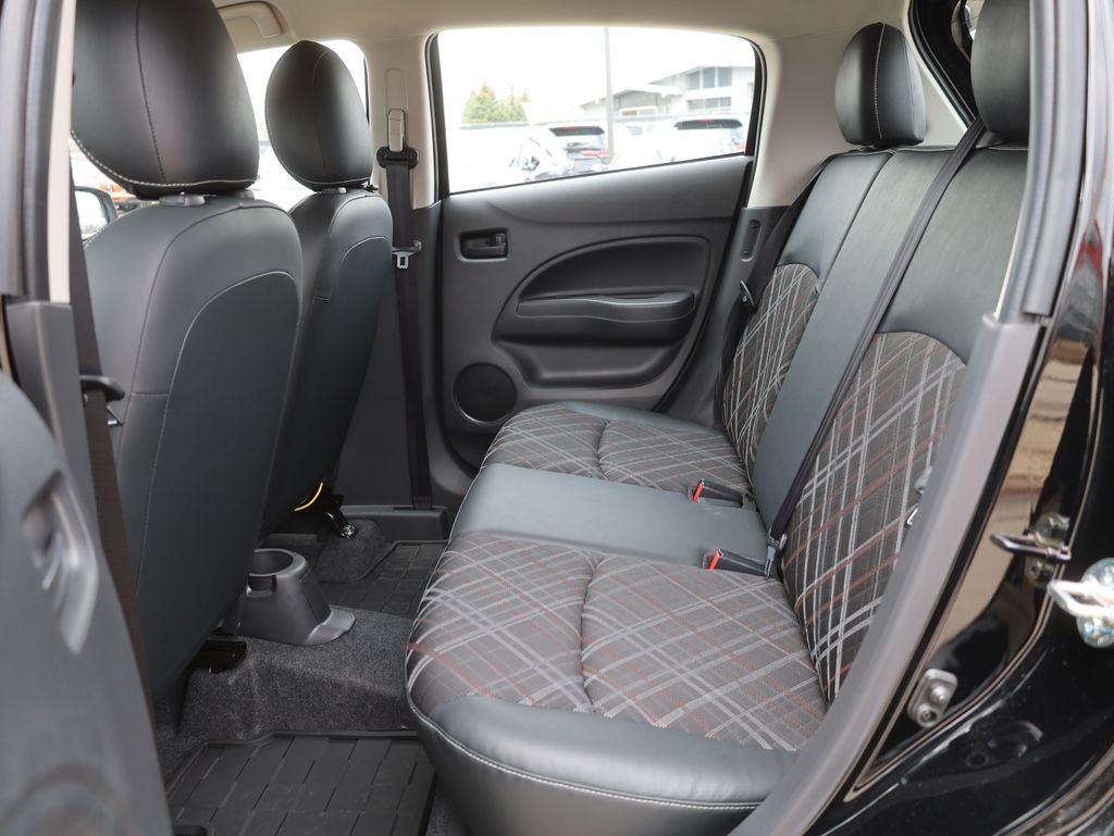 Vehicle image 22 of 39