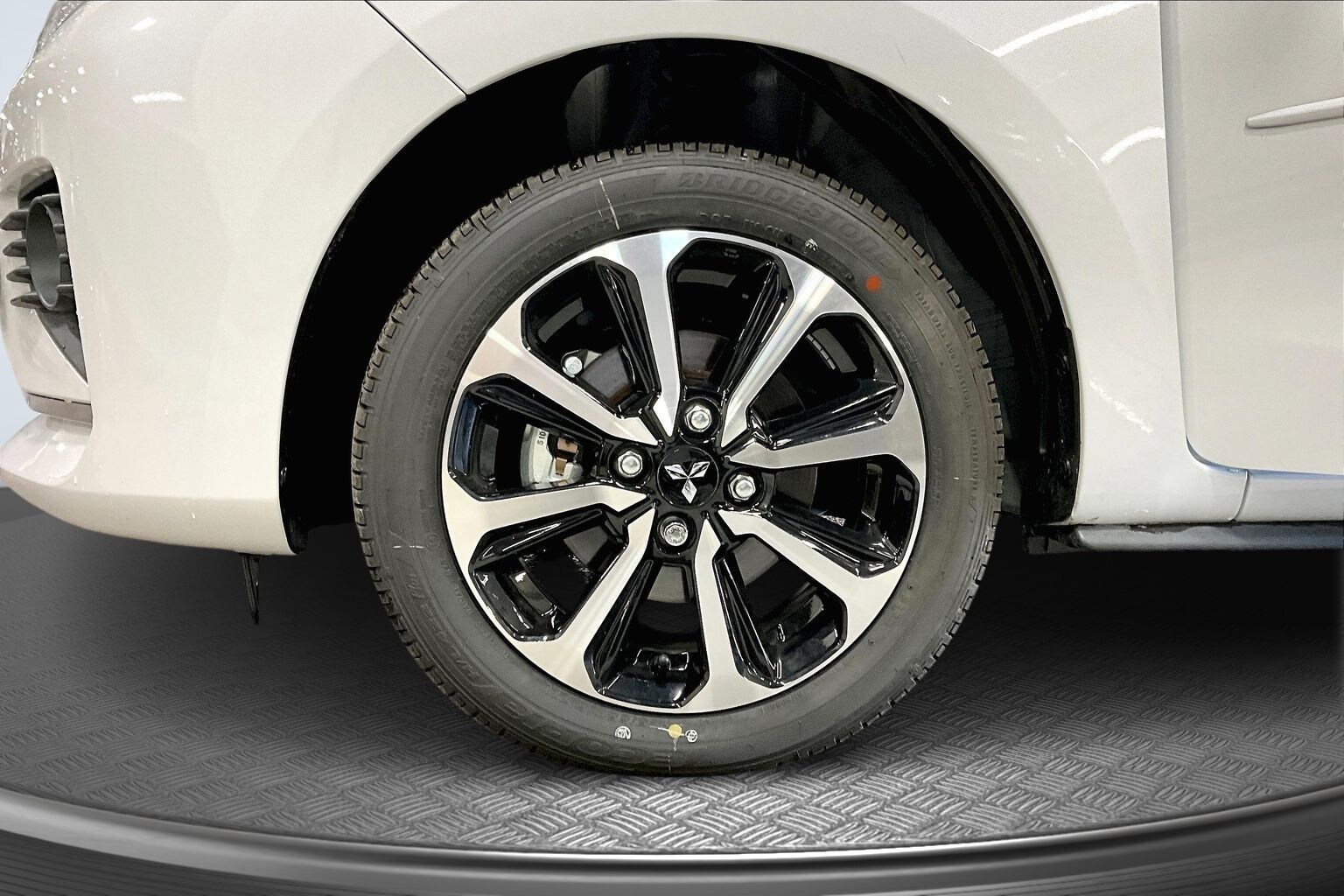 2024 Mitsubishi Mirage Image 6 of 14