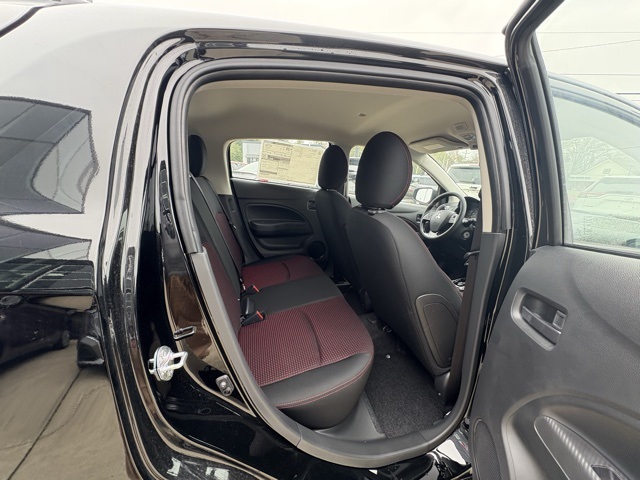 Vehicle image 14 of 29